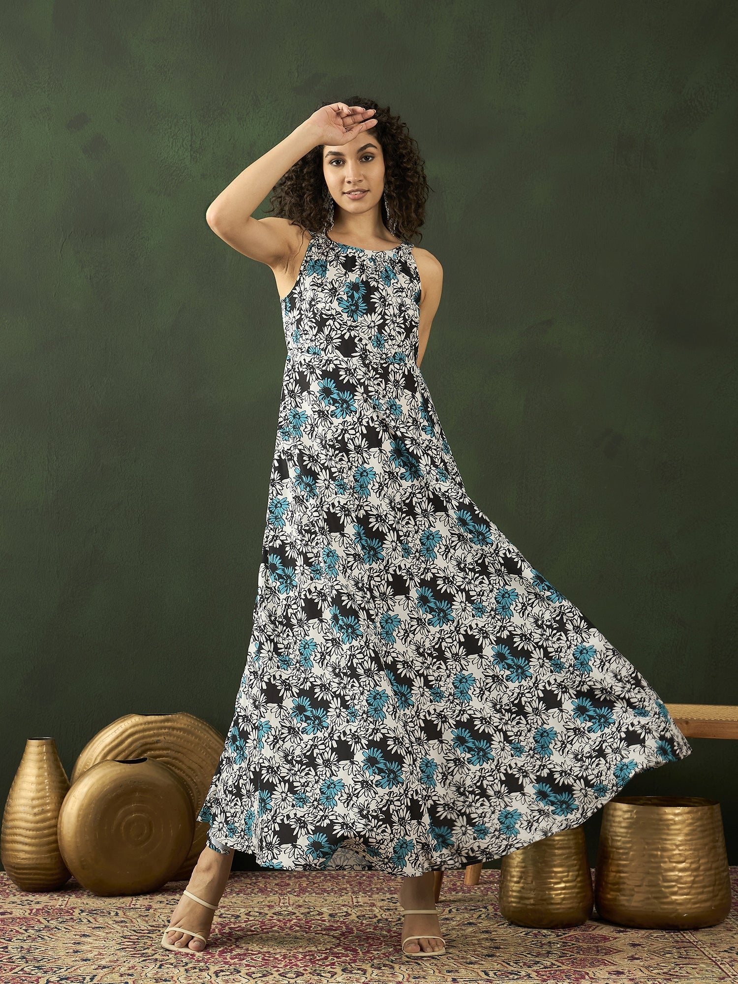 Blue & White Floral Print Maxi Dress - Elganza