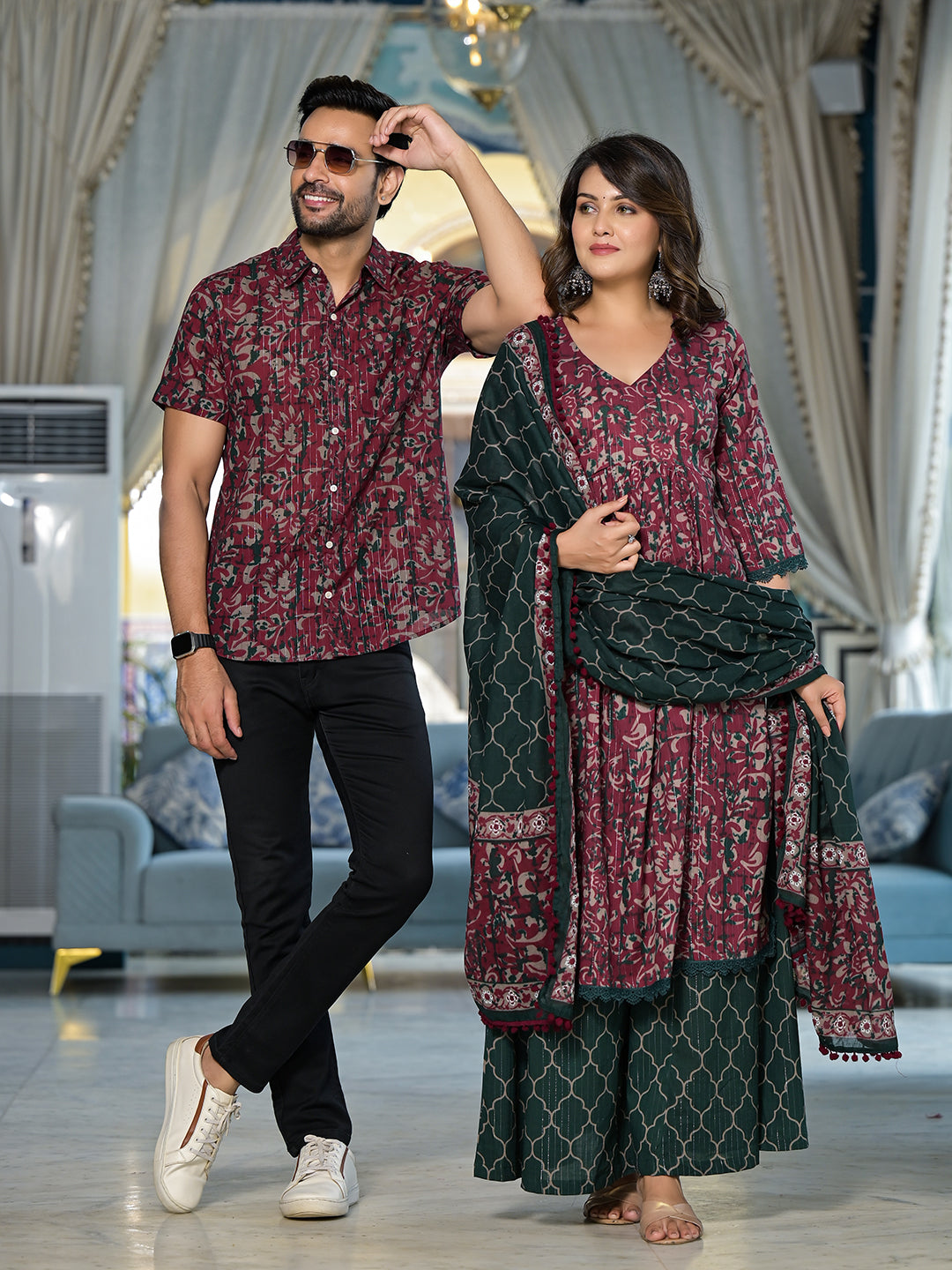 Maroon floral print Couple Combo Set - Elganza