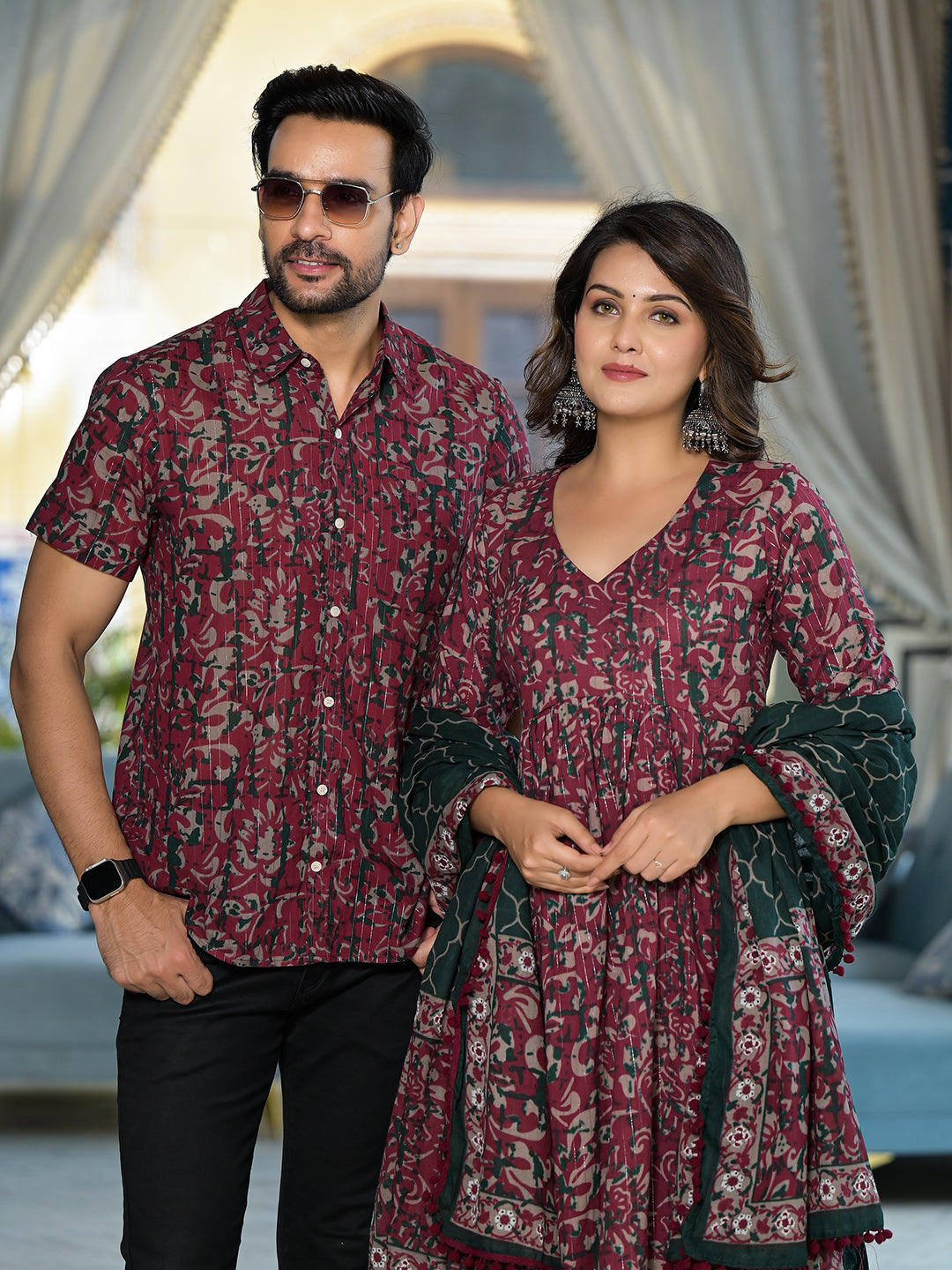 Maroon floral print Couple Combo Set - Elganza