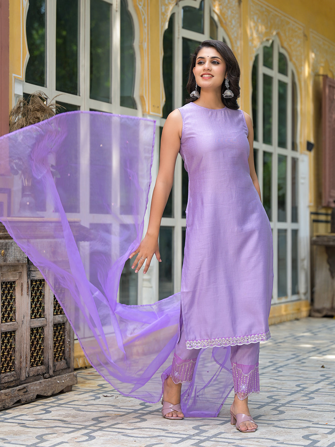 Lavender Sleevessless Kurta Sharara With Organza Sequinned Dupatta - Elganza