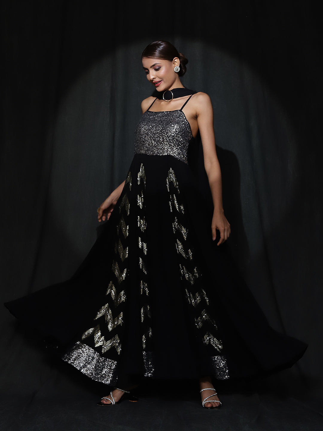 Black Sequin Pleated Maxi Dress - Elganza