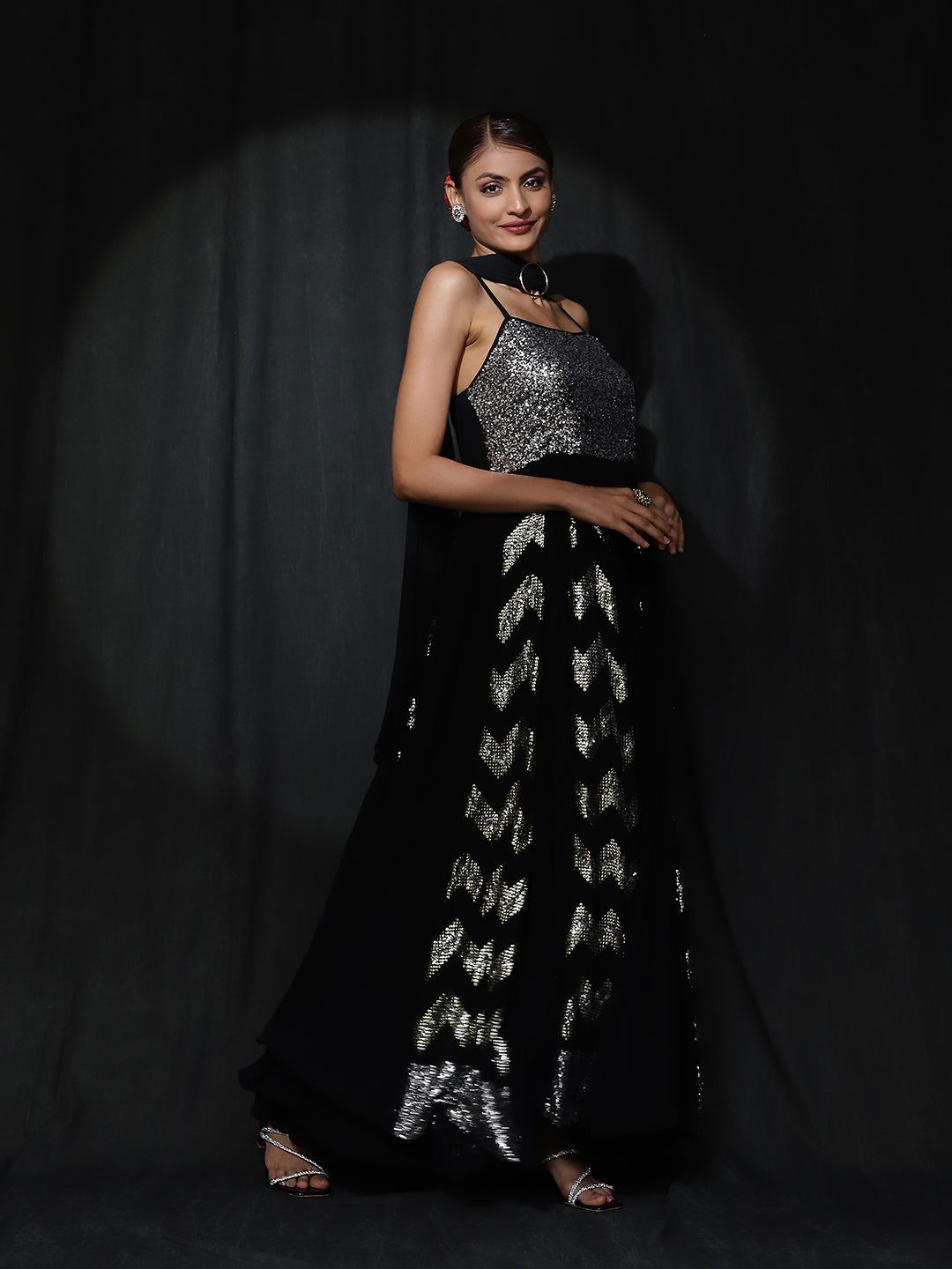 Black Sequin Pleated Maxi Dress - Elganza