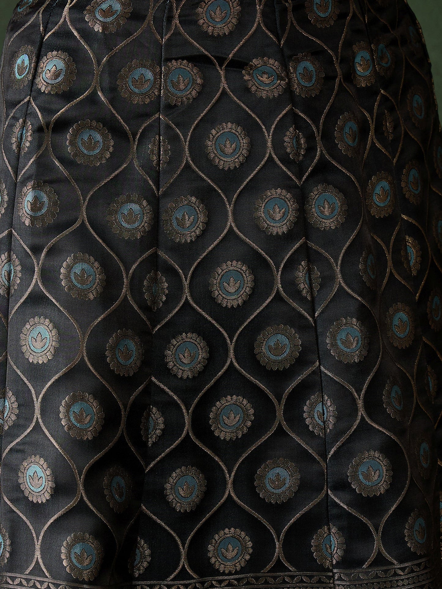 Maroon Brocade Lehenga Choli With Dupatta - Elganza