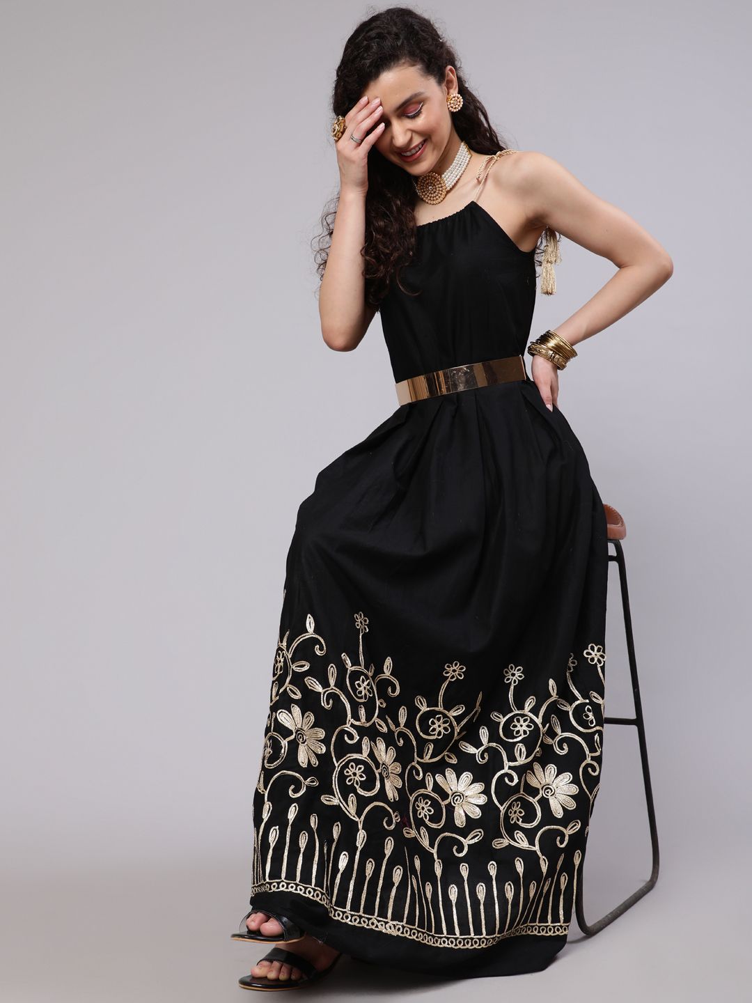 Black Floral Embroidered Maxi Dress - Elganza