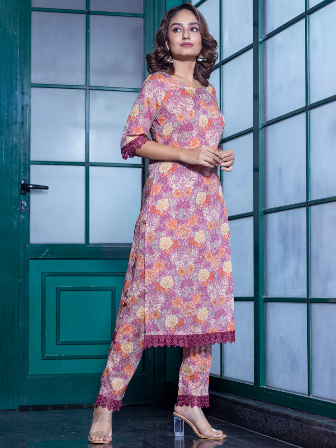 Pink Floral printed Kurta Set with Dupatta - Elganza