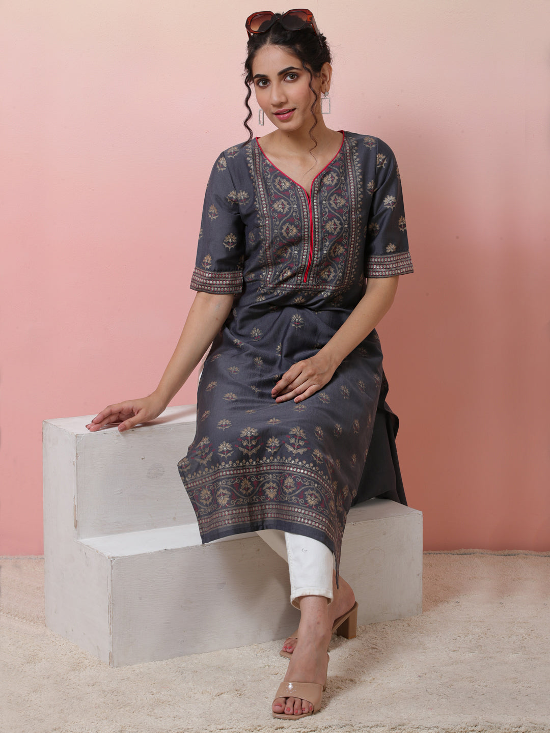 Grey Placement Printed Kurta - Elganza