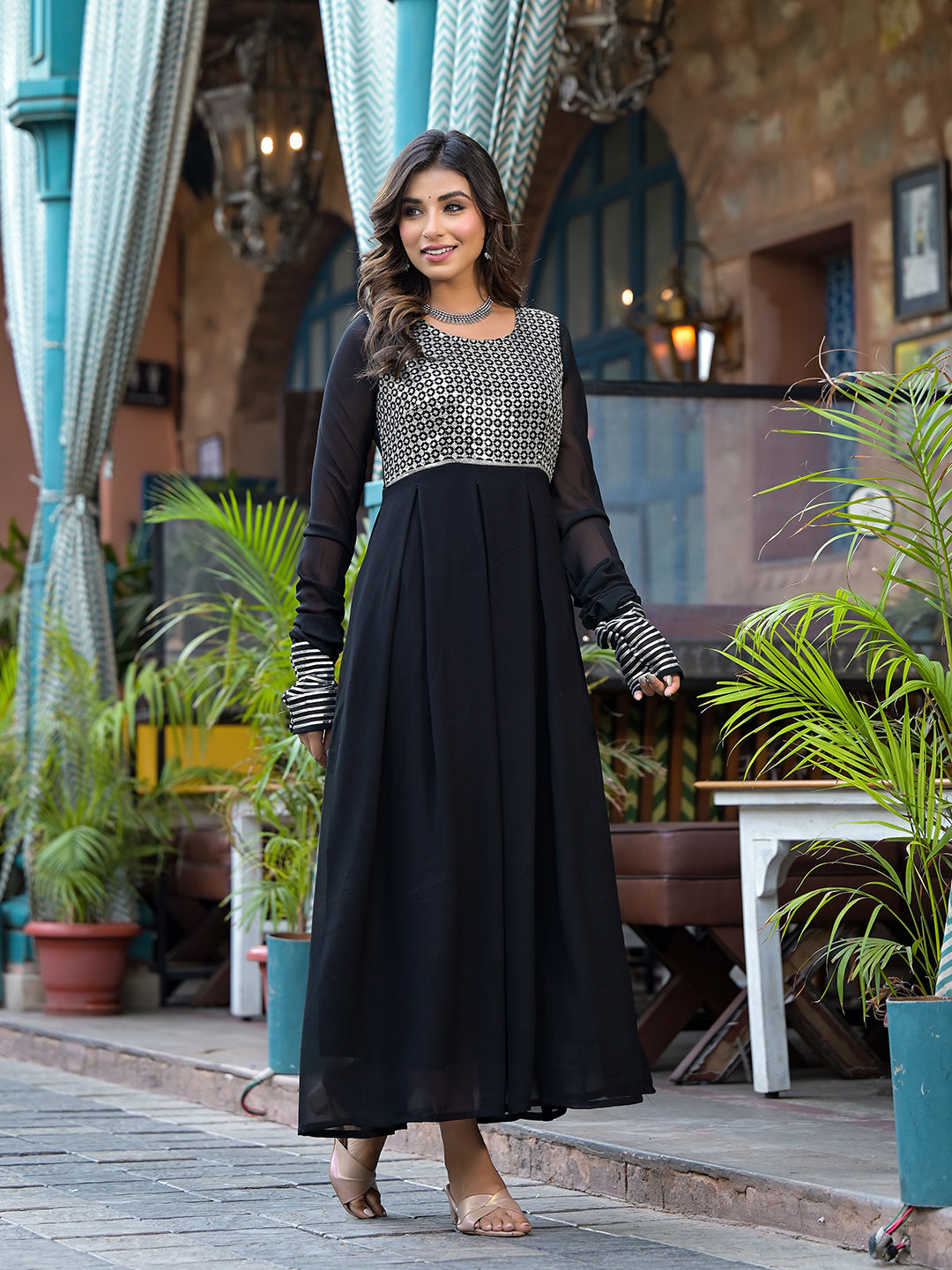 Black Sequinned Party Wear Maxi Dress - Elganza