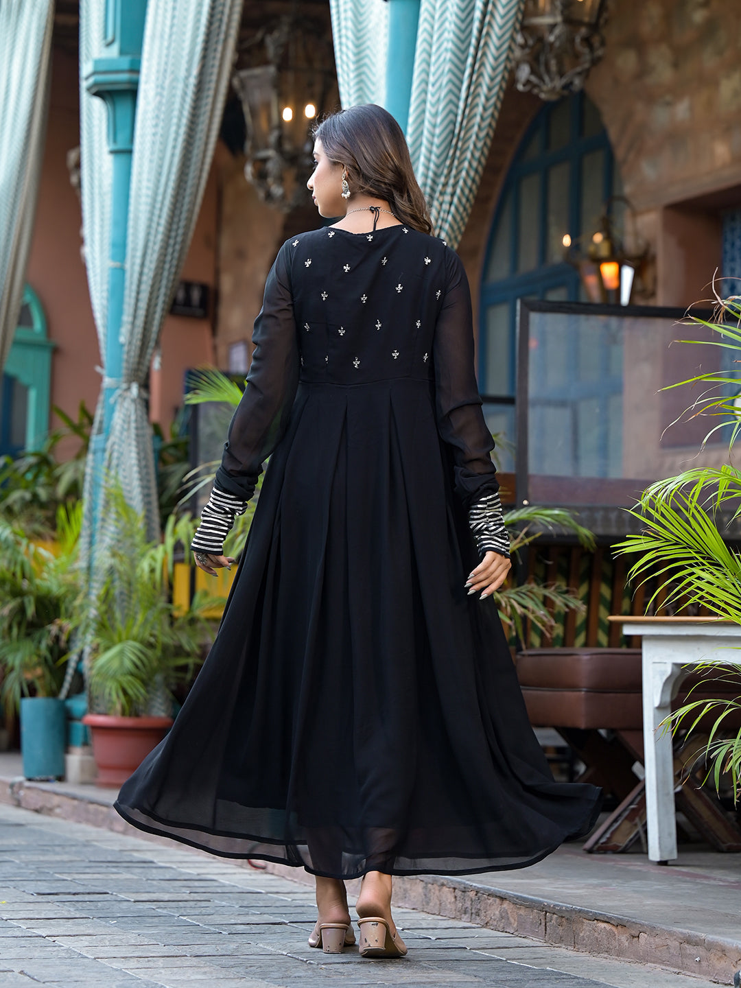 Black Sequinned Party Wear Maxi Dress - Elganza
