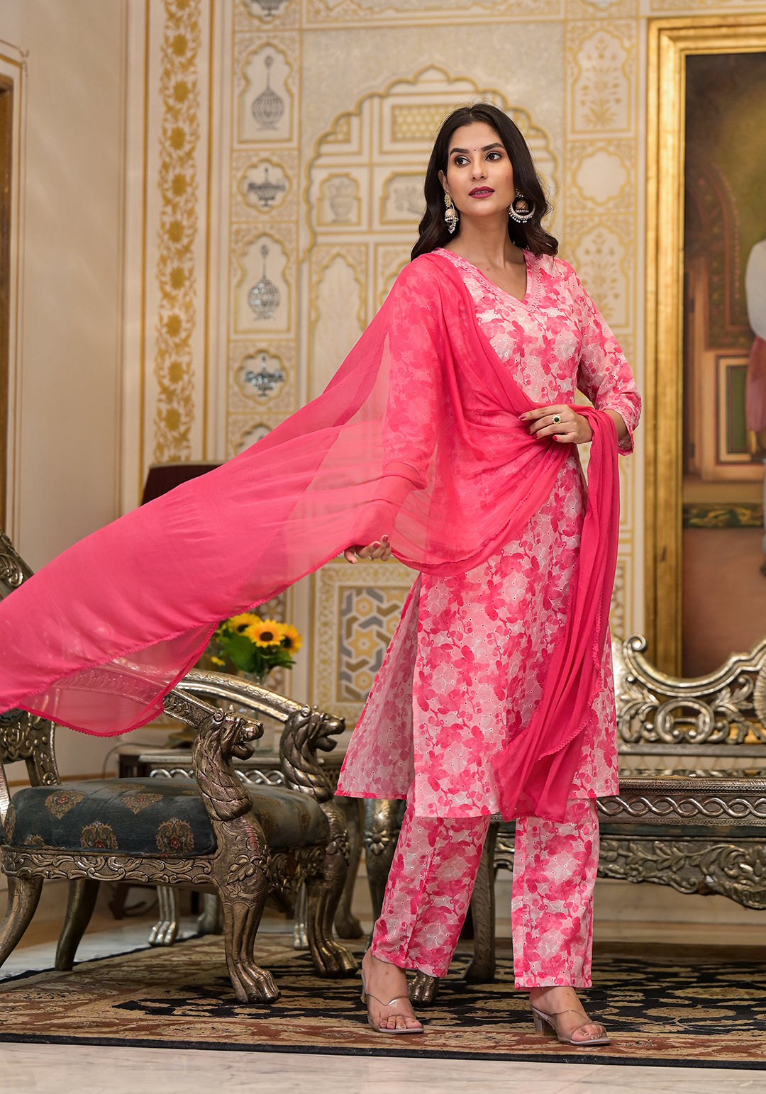 Pink Schiffli Kurta Set with Dupatta - Elganza