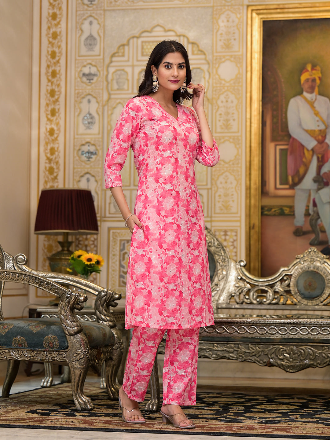 Pink Schiffli Kurta Set with Dupatta - Elganza