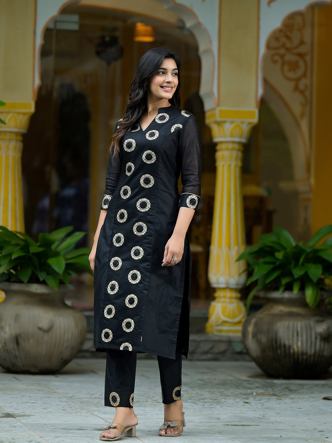 Black Zari jacquard Kurta Set - Elganza