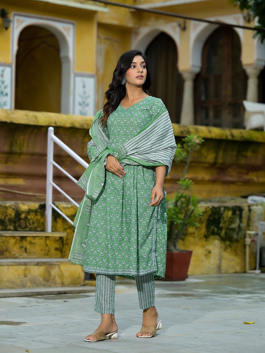 Mint Green A-Line Nyra Kurta pant Suit Set with Dupatta - Elganza