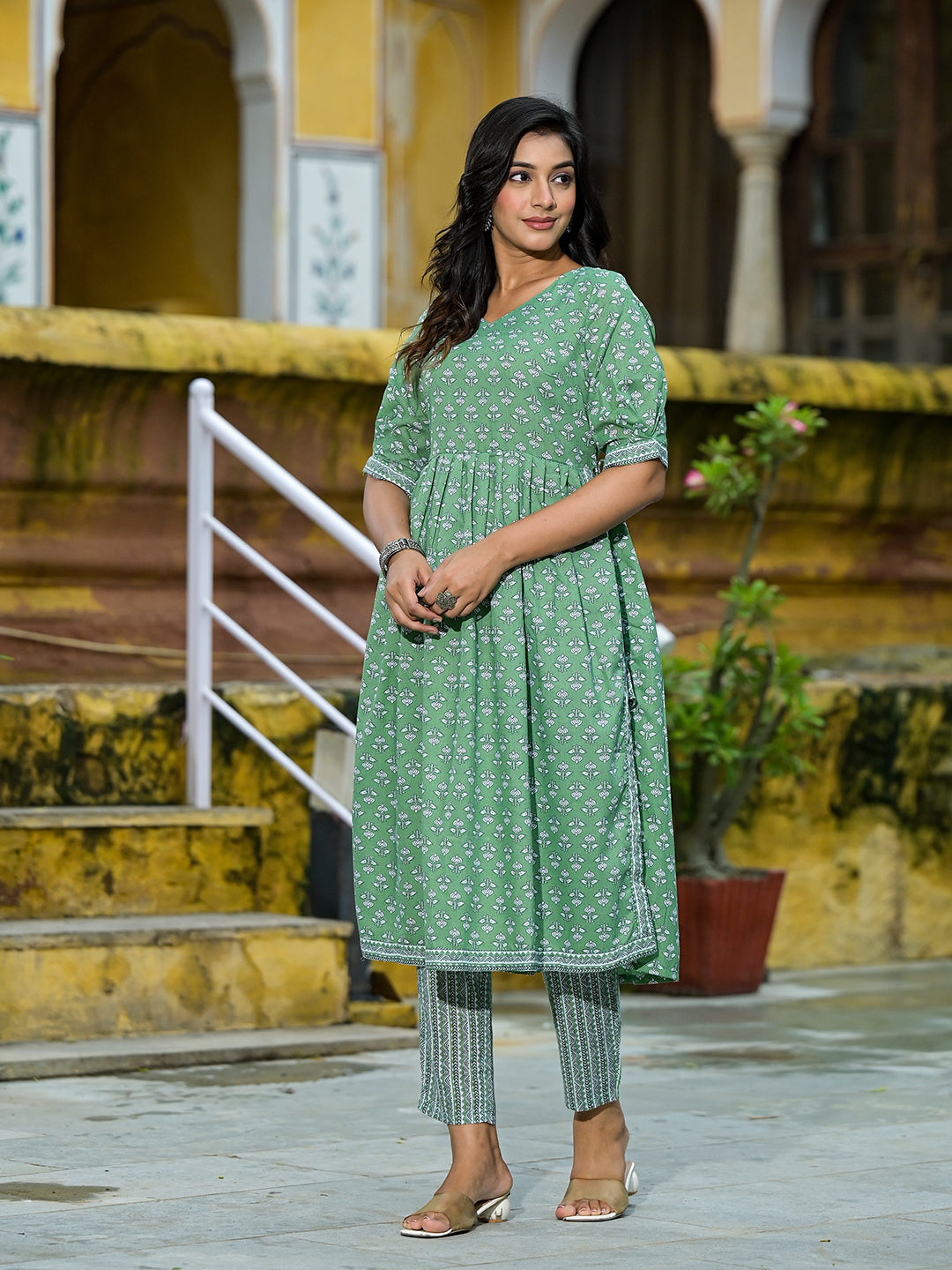 Mint Green A-Line Nyra Kurta pant Suit Set with Dupatta - Elganza