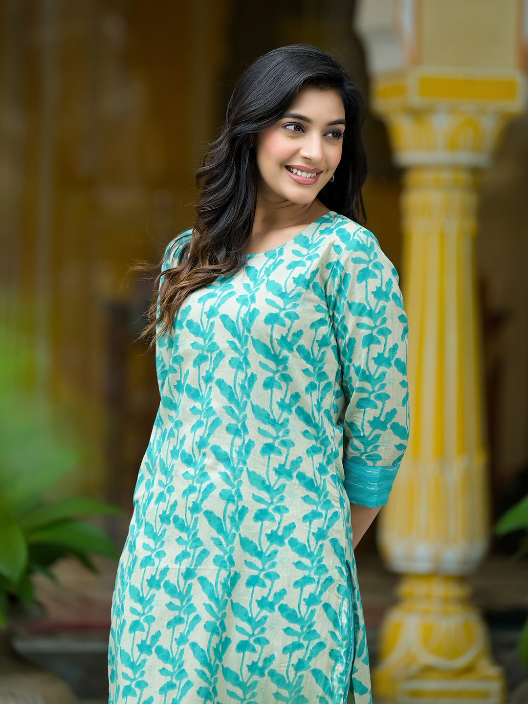 Off-White Turquoise Printed  Cotton kurta - Elganza
