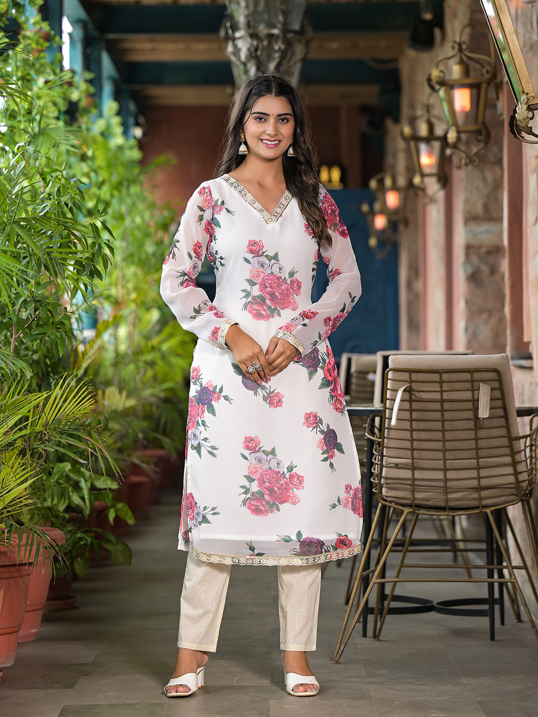 Cream Floral print Kurta Set with Dupatta - Elganza