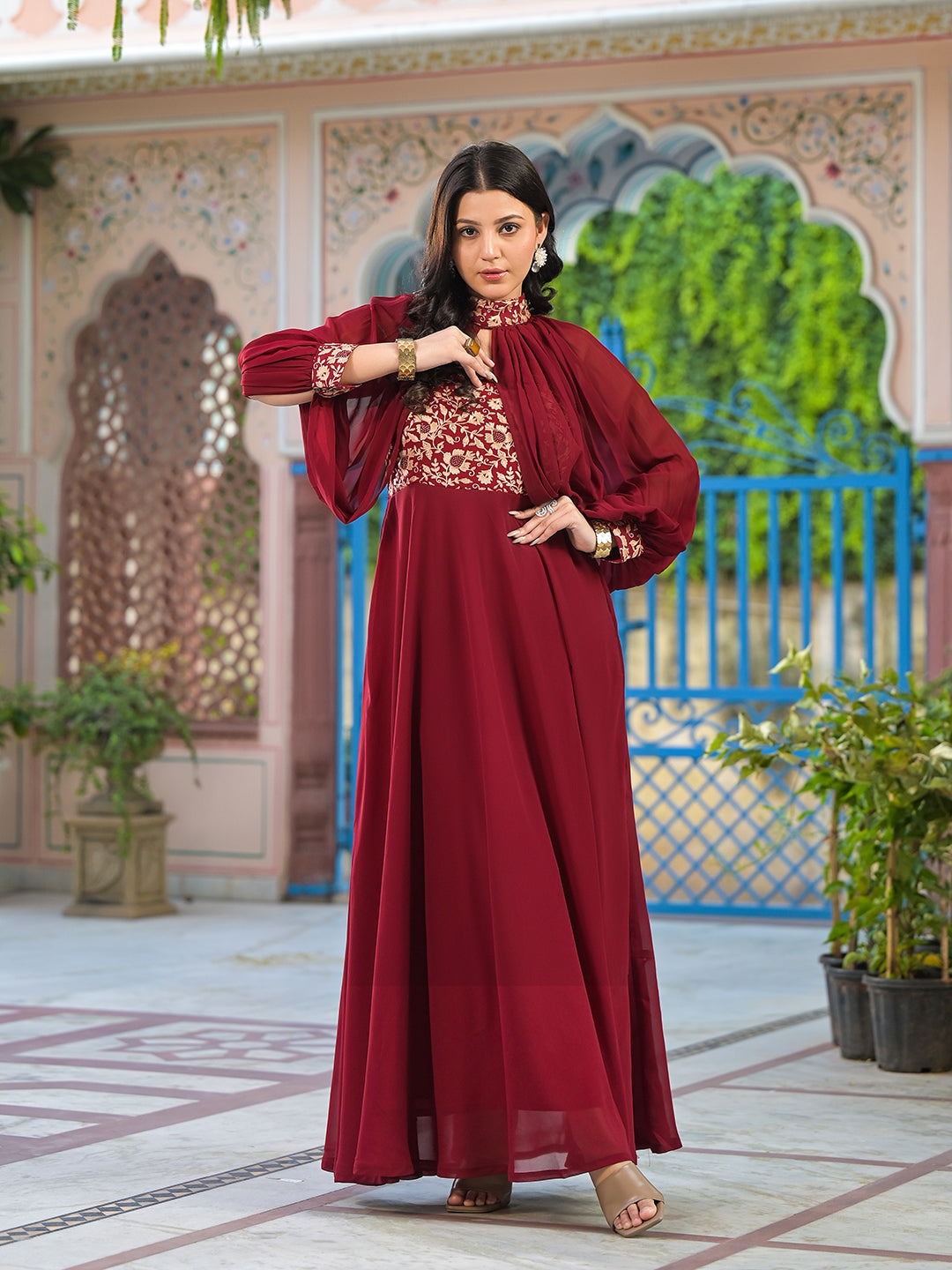 Burgundy Maxi Dress With Flared Sleeve - Elganza