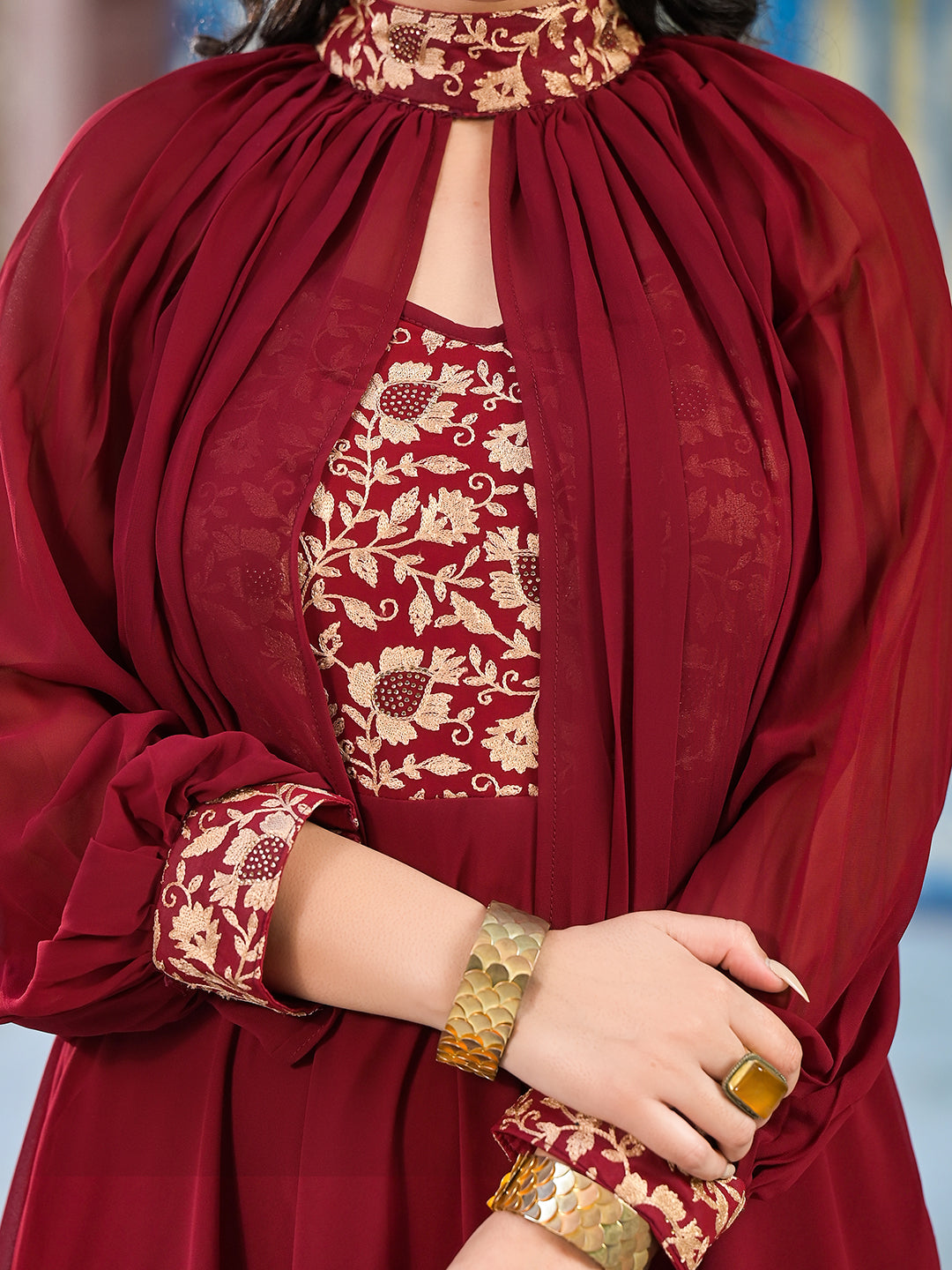Burgundy Maxi Dress With Flared Sleeve - Elganza