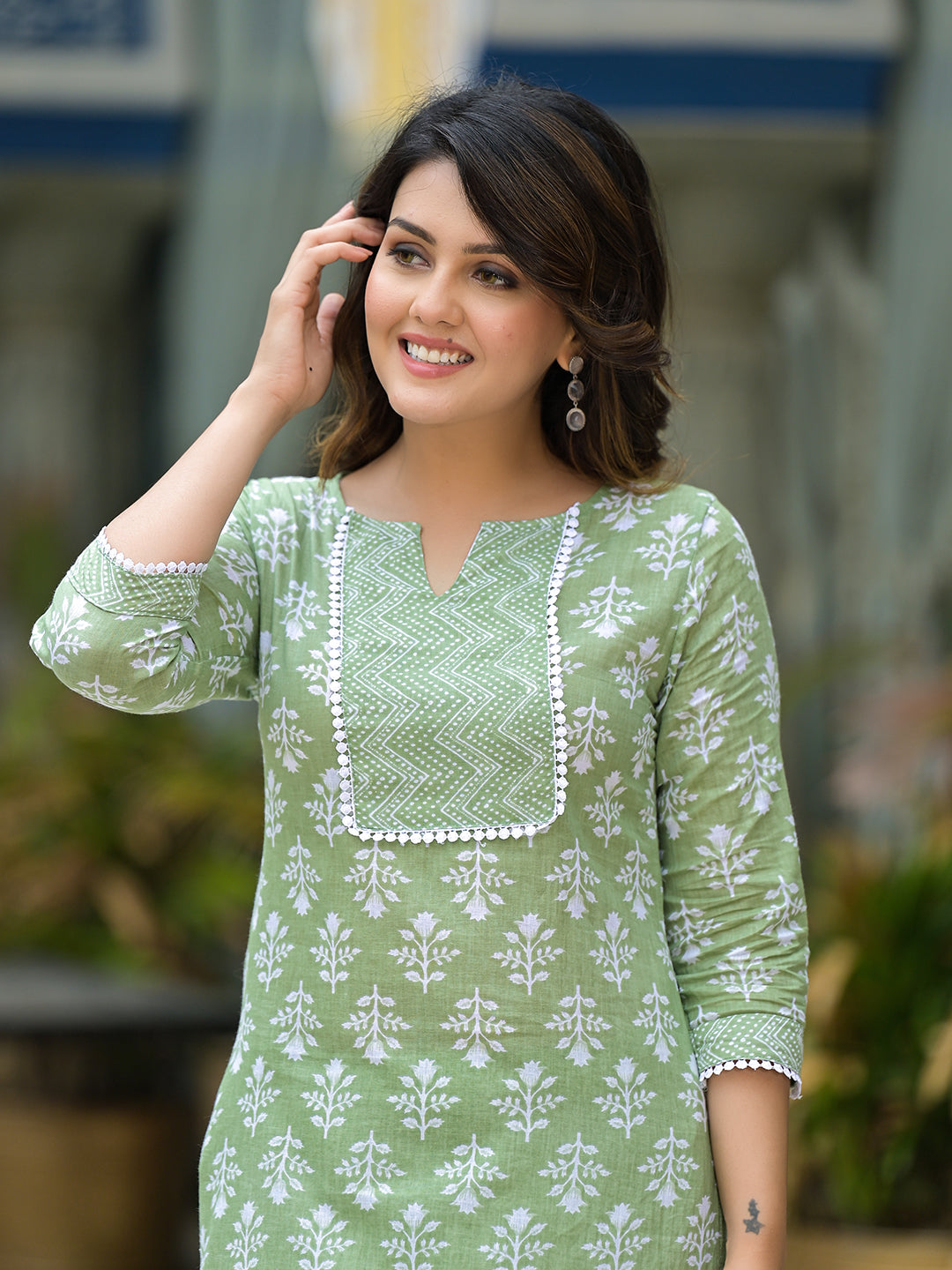 Pastel Green Floral Print Couple Combo - Elganza