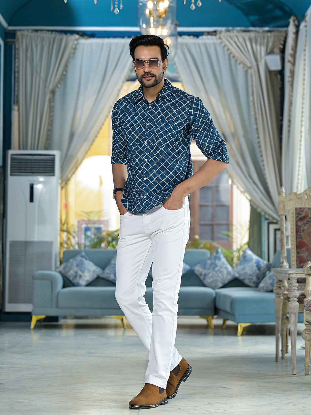 Indigo geometric print shirt - Elganza