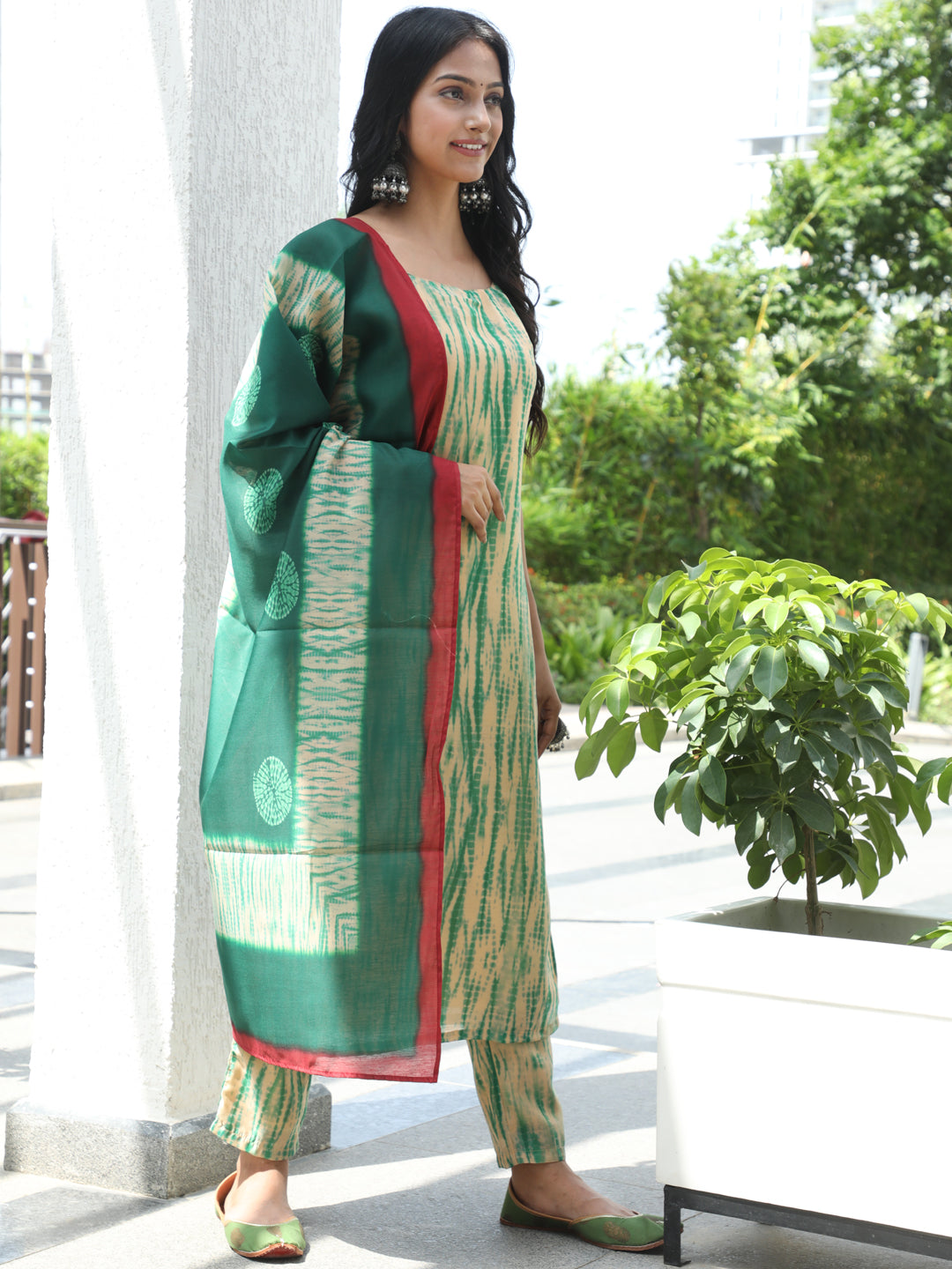 Cream Shibori Print Kurta Pant With Dupatta - Elganza