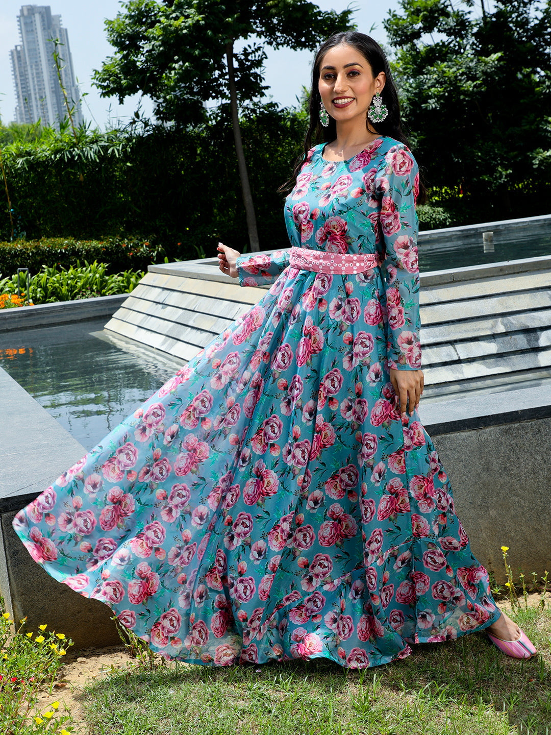 Blue Floral Print Flared Maxi Dress With Belt - Elganza