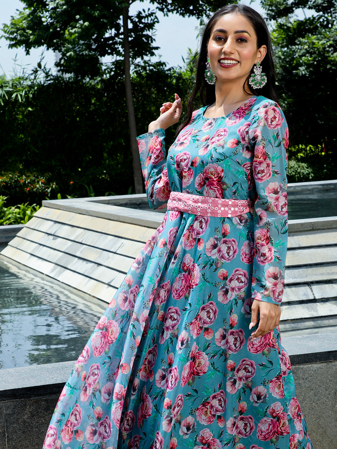 Blue Floral Print Flared Maxi Dress With Belt - Elganza