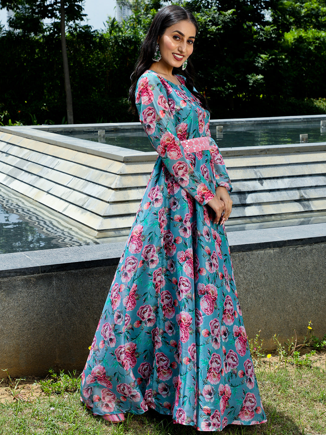 Blue Floral Print Flared Maxi Dress With Belt - Elganza