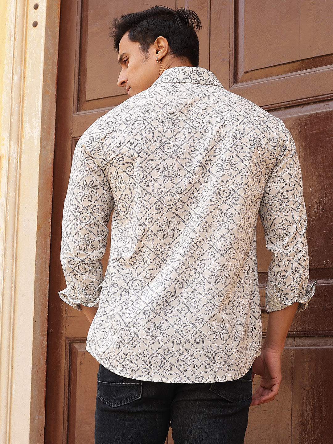 Cream Geometric Shirt - Elganza