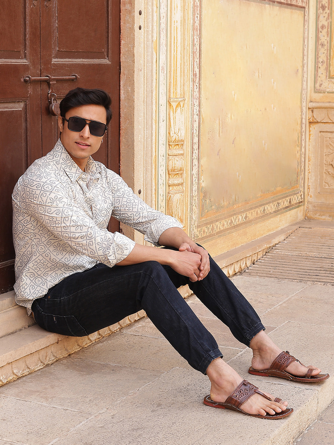 Cream Geometric Shirt - Elganza