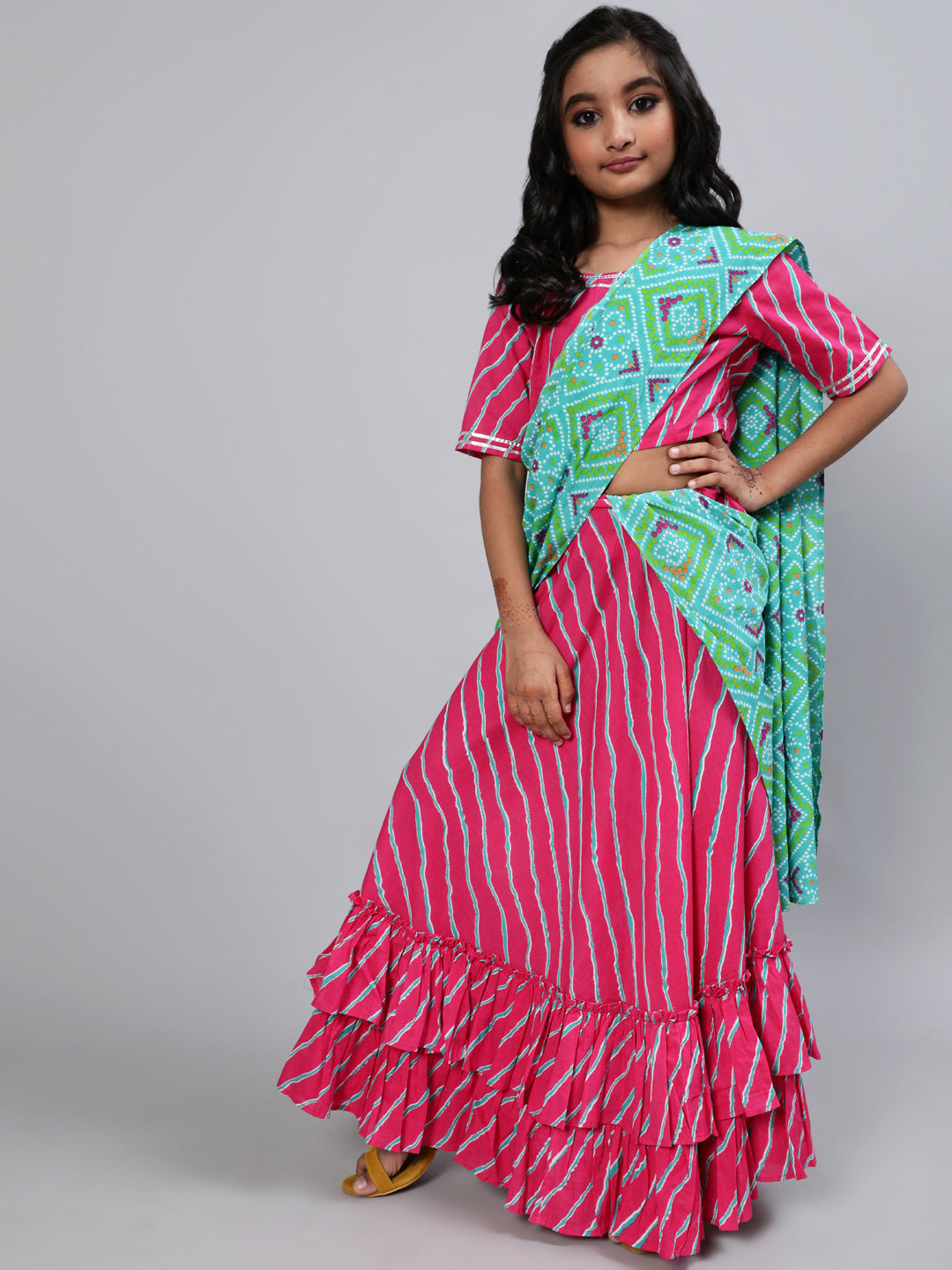 Pink Bandhani Print Saree - Elganza