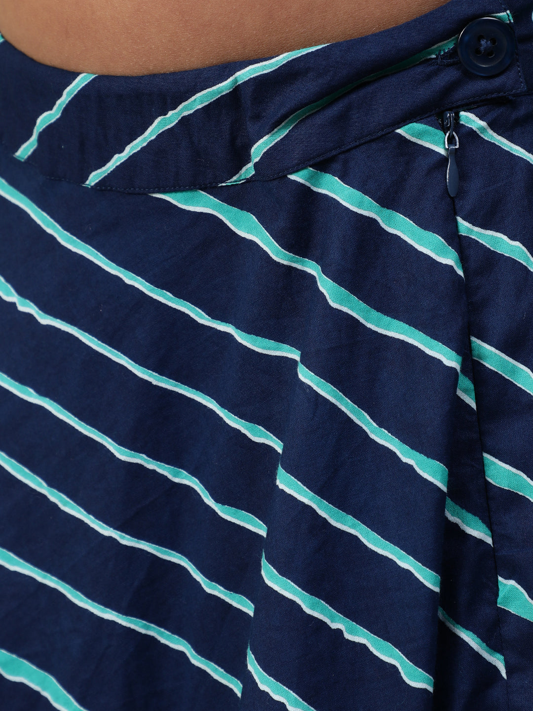 Blue Leheriya Print Kurta Skirt With Jacket - Elganza
