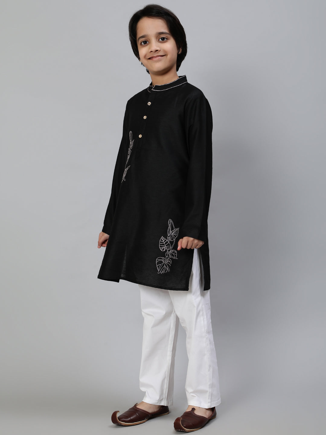 Black Embroidered Kurta - Elganza
