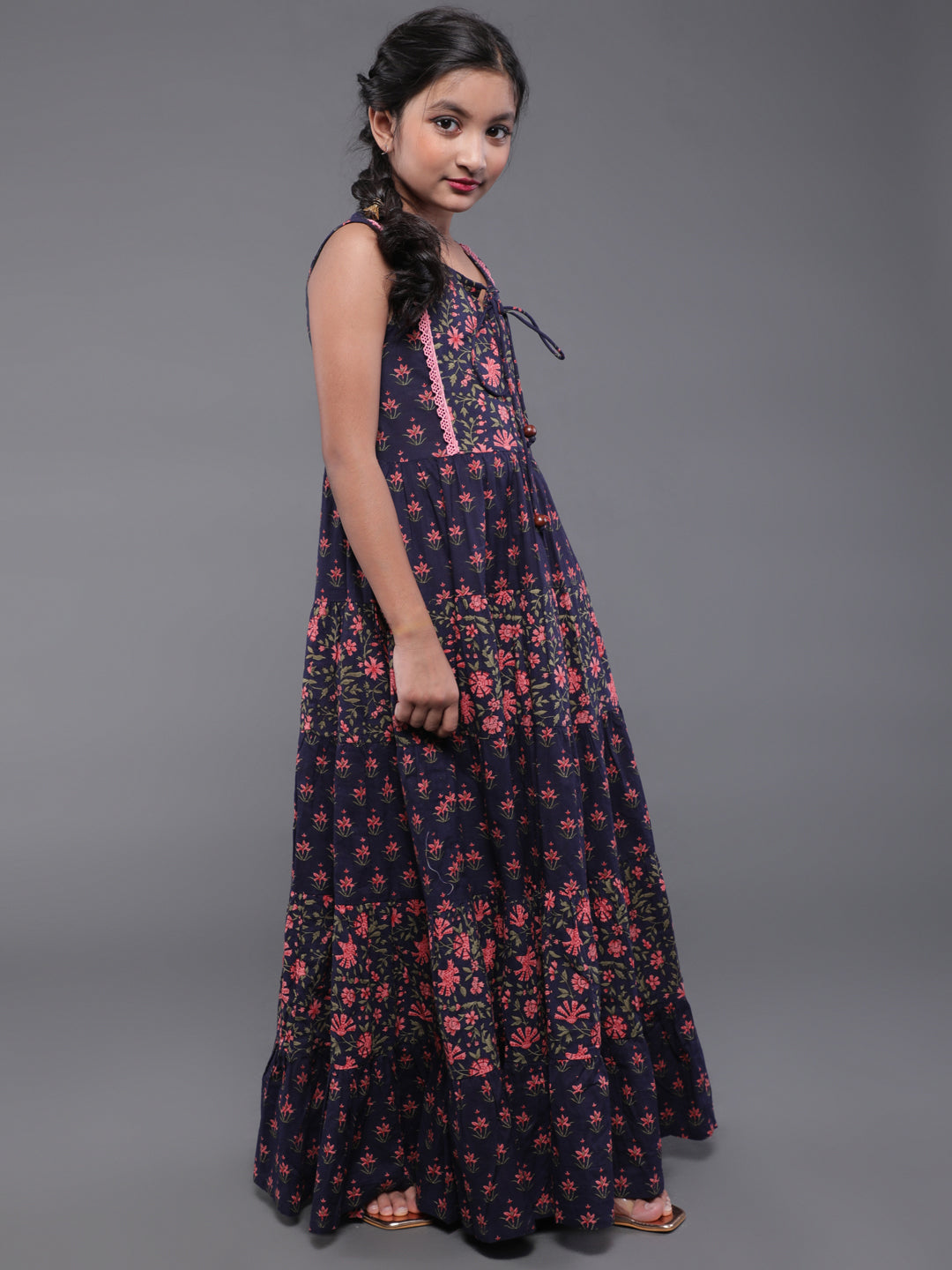 Blue Floral Print Flared Maxi Dress - Elganza