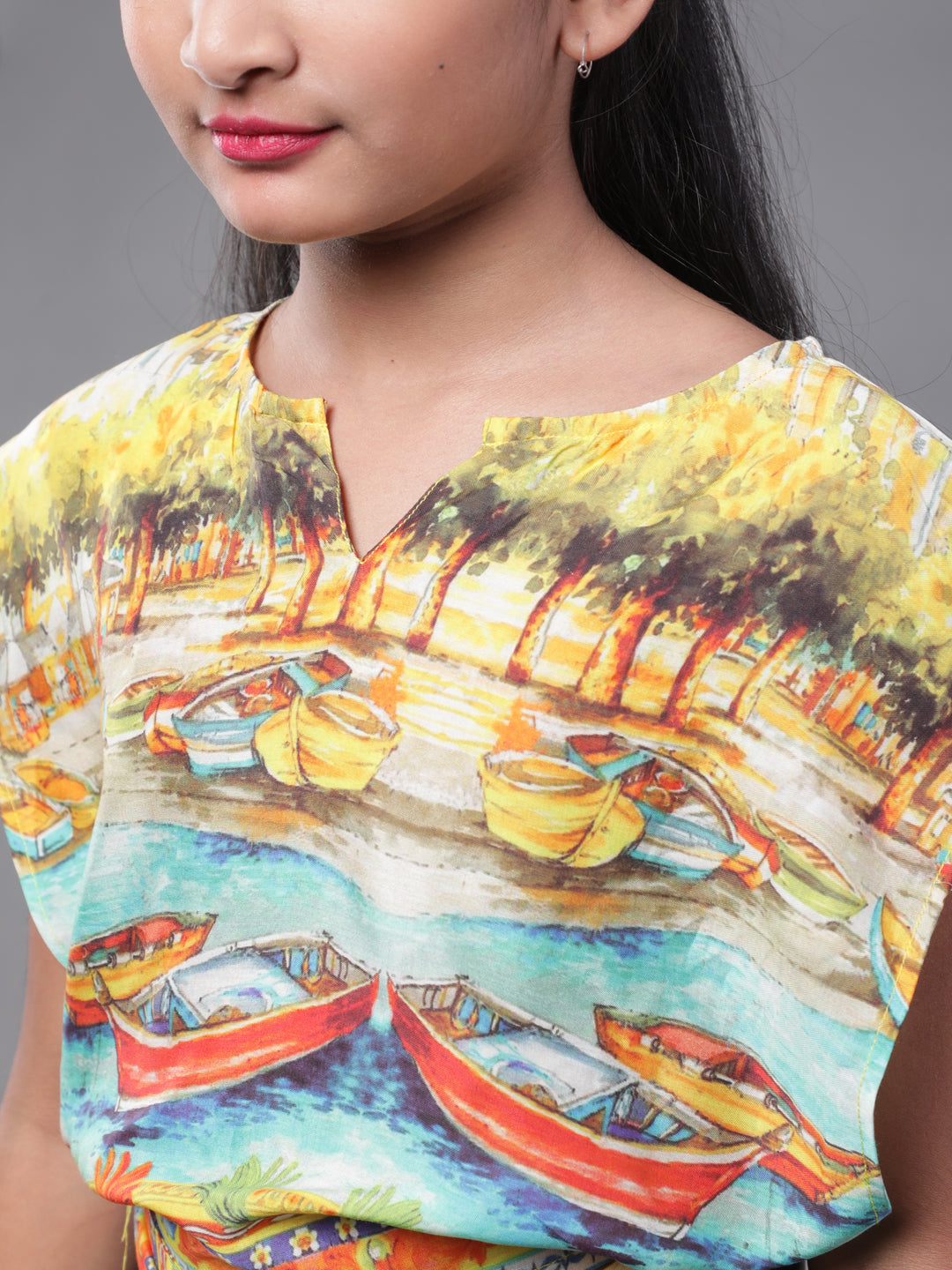 Multicolor Boat Print Top - Elganza
