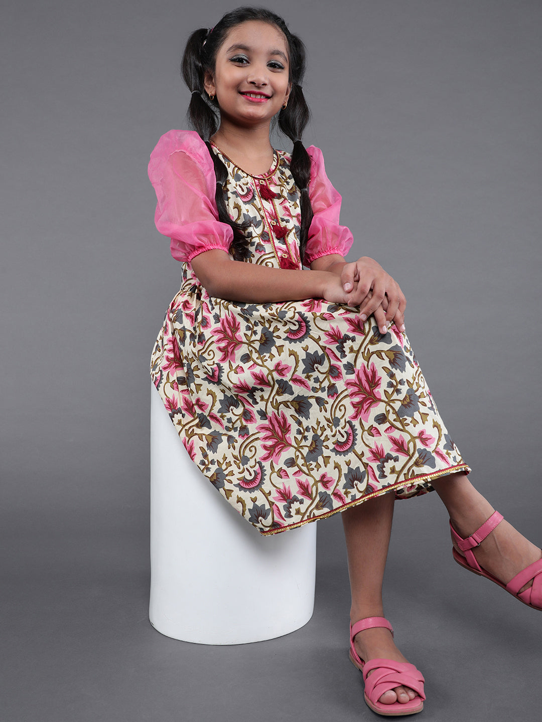 Cream Floral Print Dress - Elganza