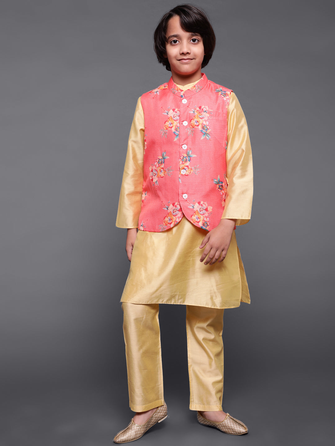 Cream & Peach Floral Print Kurta Pyjama With Nehru Jacket - Elganza