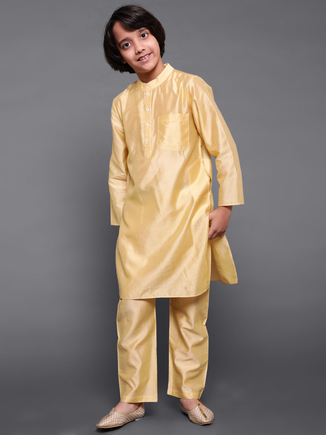 Cream & Peach Floral Print Kurta Pyjama With Nehru Jacket - Elganza