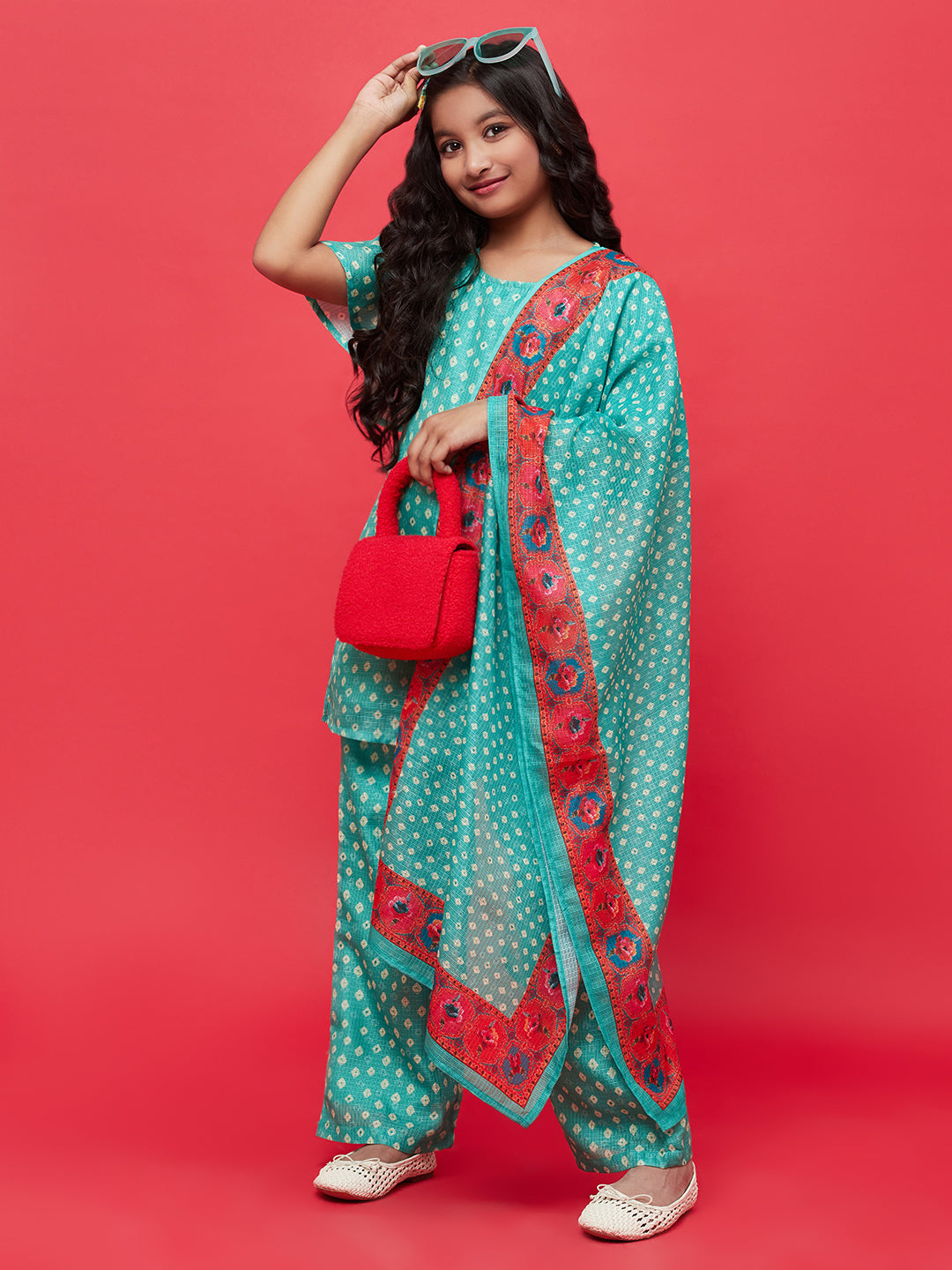 Green Bandhani Print Kurti Palazzo With Dupatta - Elganza