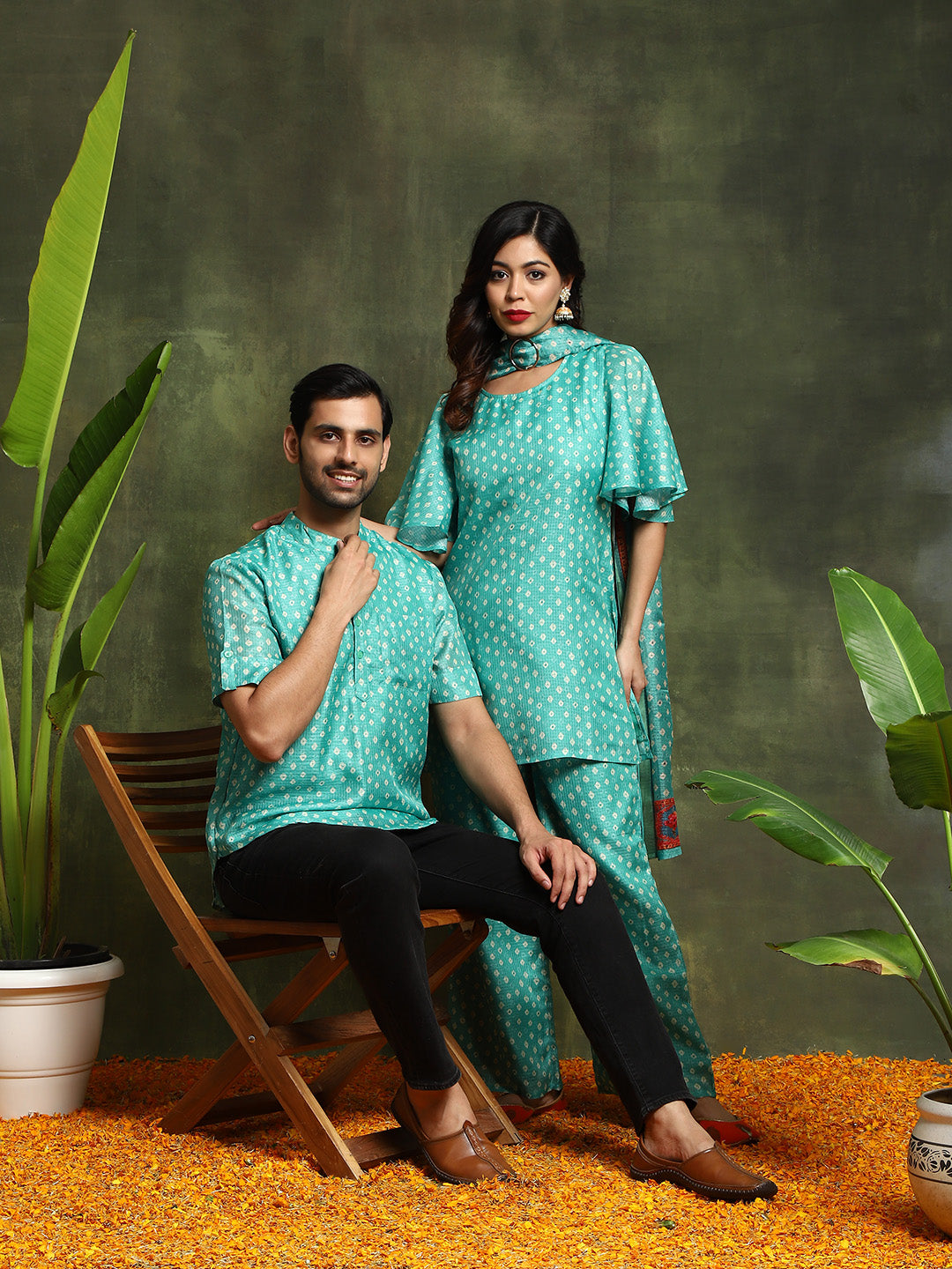 Green Bandhani Print Couple Combo - Elganza