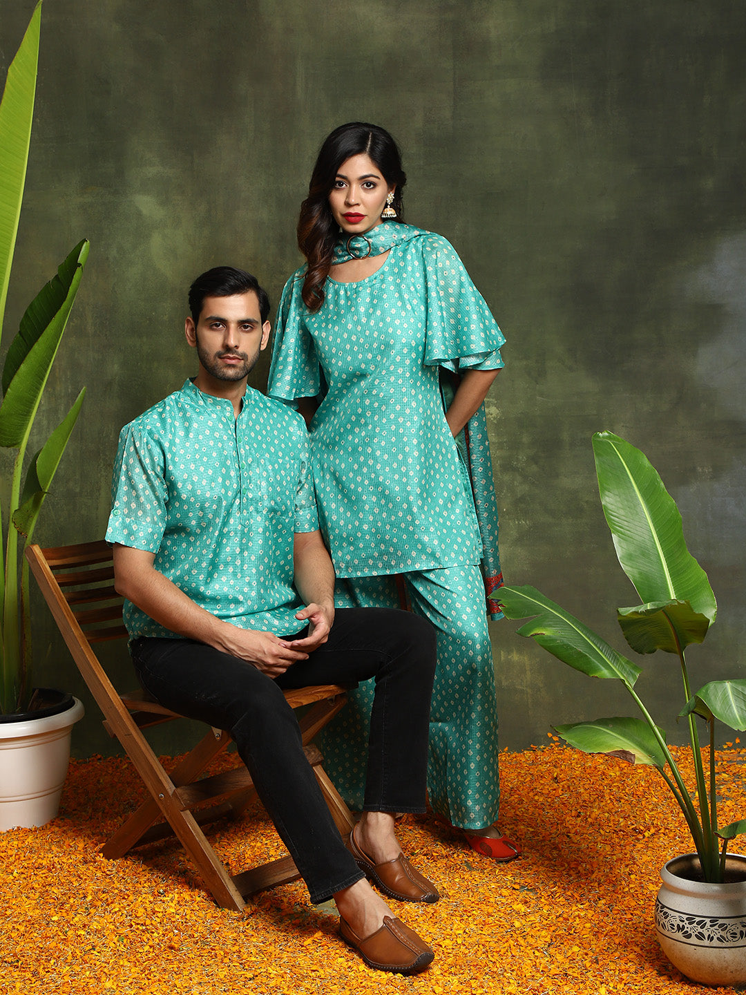 Green Bandhani Print Couple Combo - Elganza