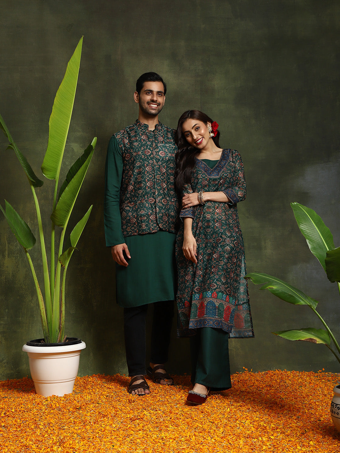 Green Floral Print Couple Combo - Elganza
