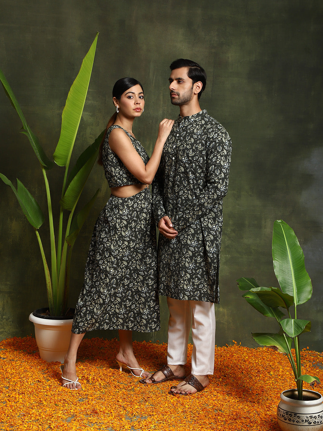 Green Floral Print Couple Combo Set - Elganza