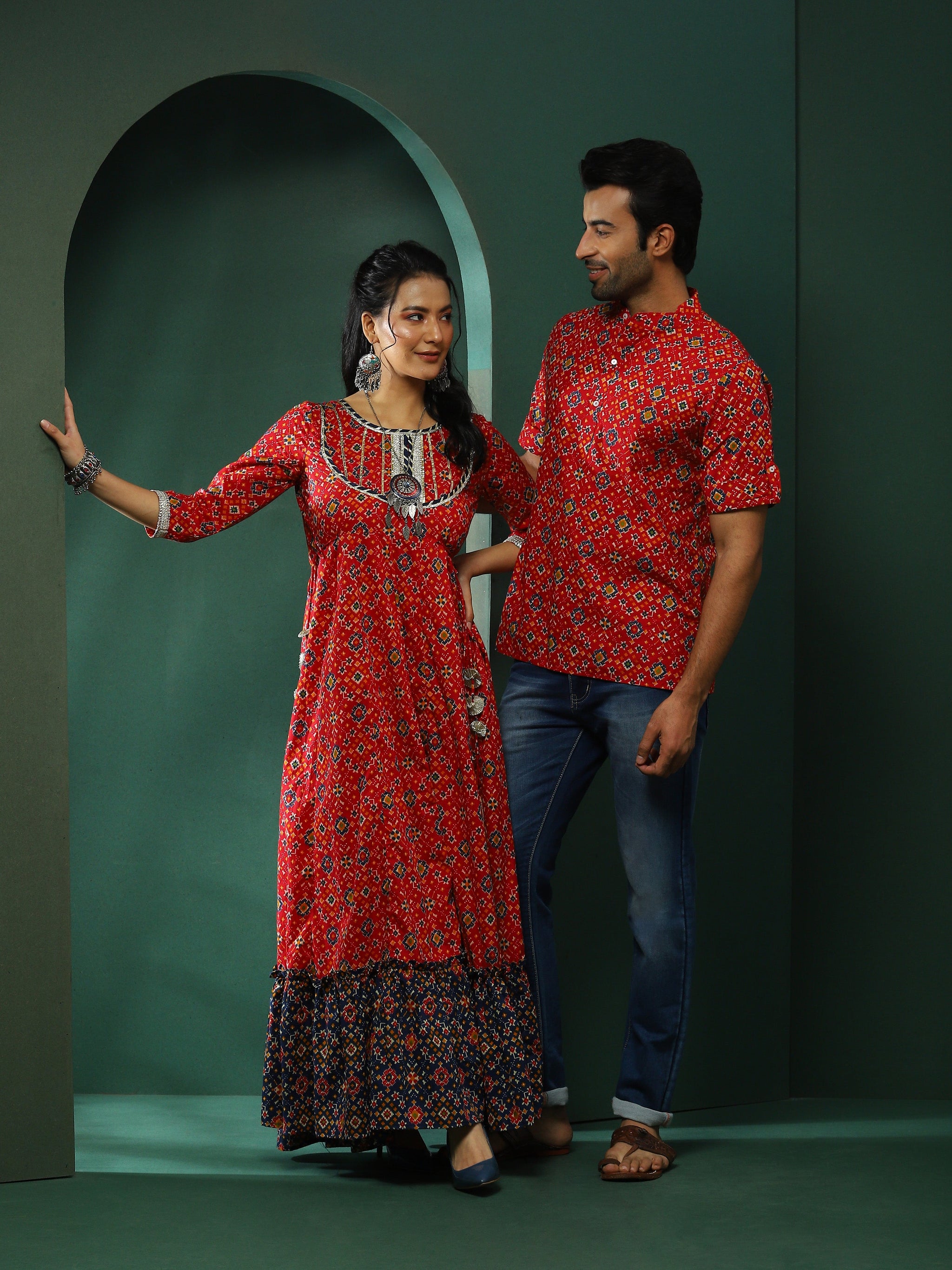 Red Patola Print Couple Combo Set - Elganza
