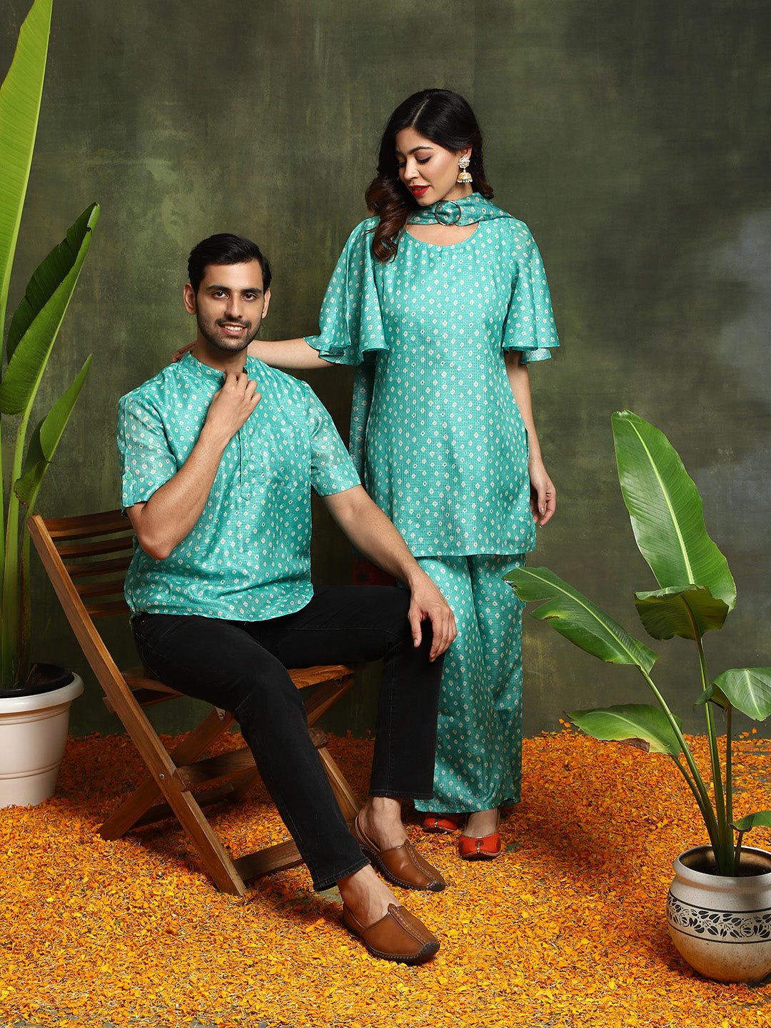 Green Bandhani Print Couple Combo - Elganza