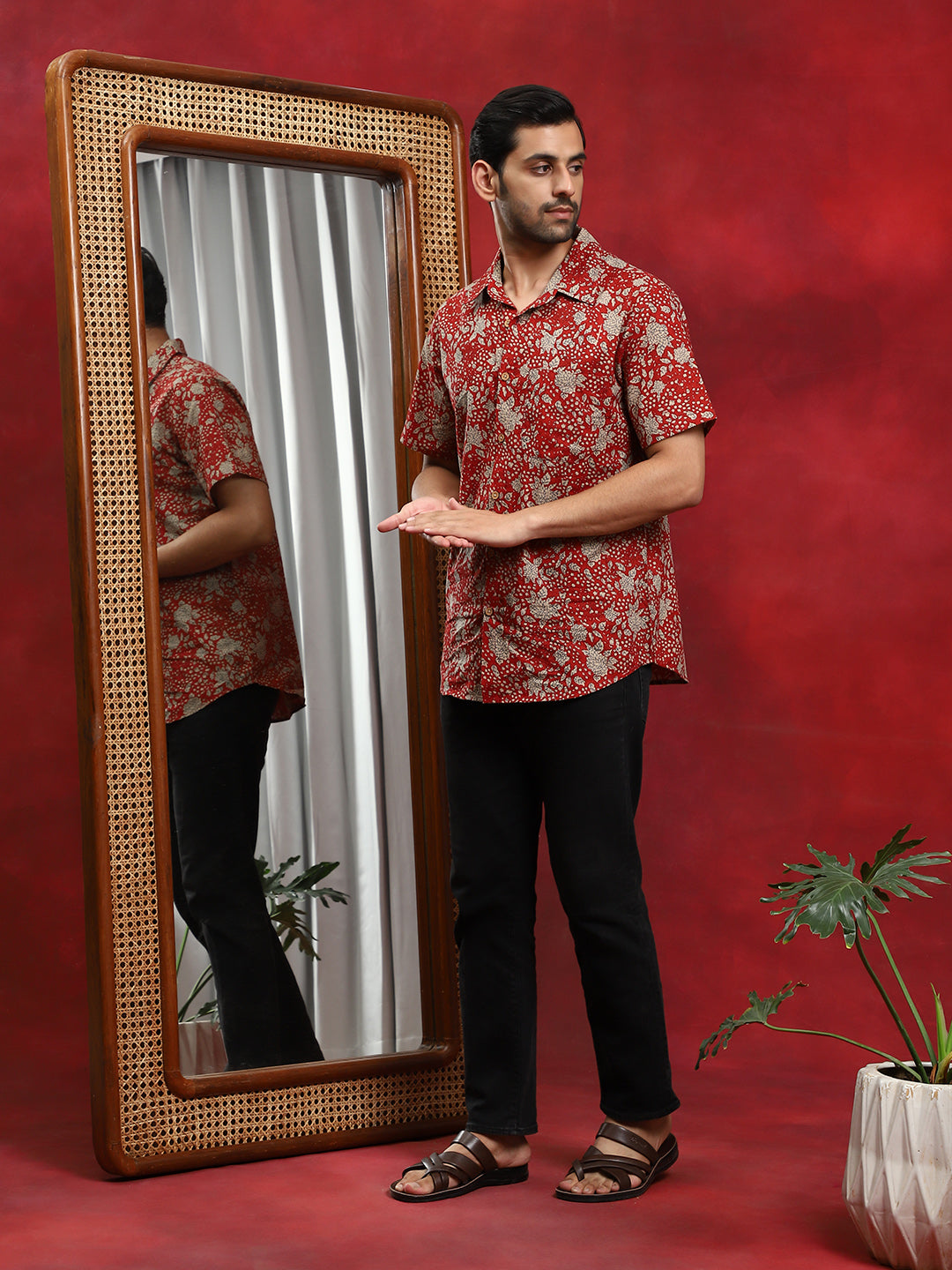 Maroon Floral Print Shirt - Elganza