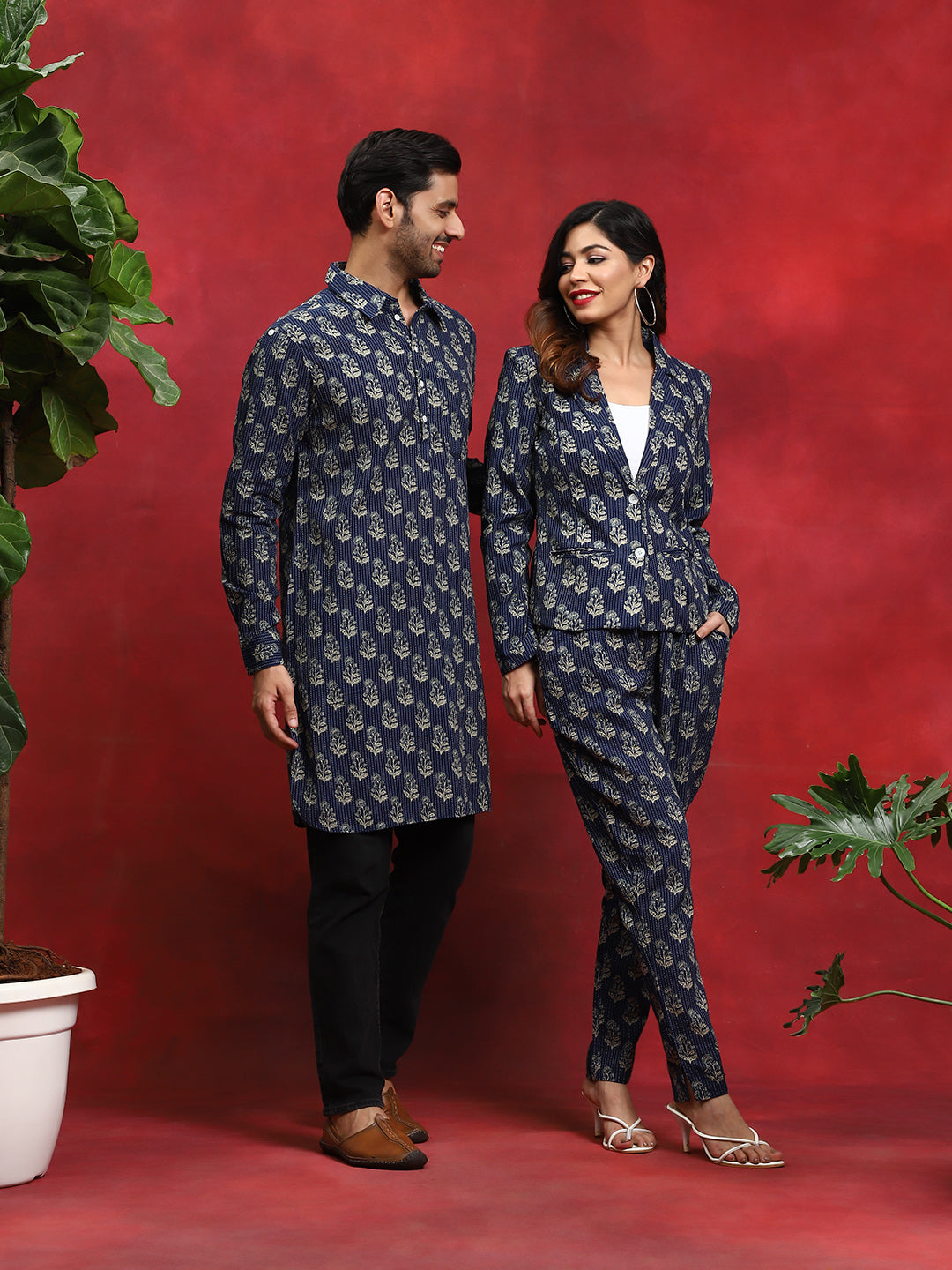 Navy Blue Printed Couple Combo Set - Elganza