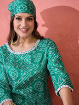 Green Bandhani Print Kurta With Churidar Pant - Elganza