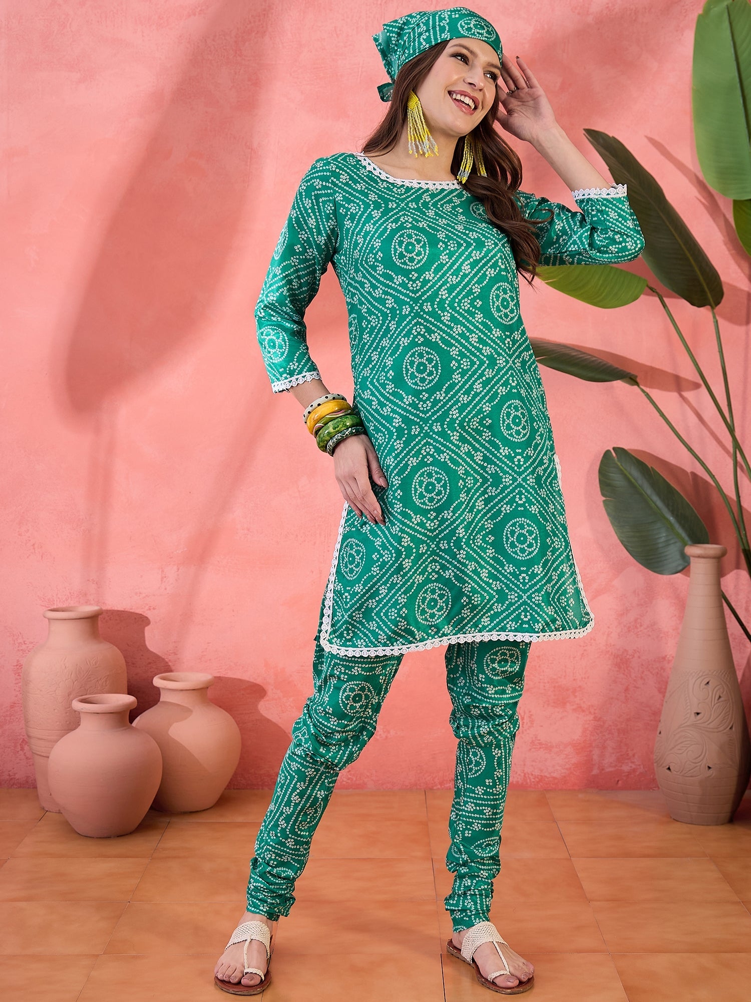 Green Bandhani Print Kurta With Churidar Pant - Elganza