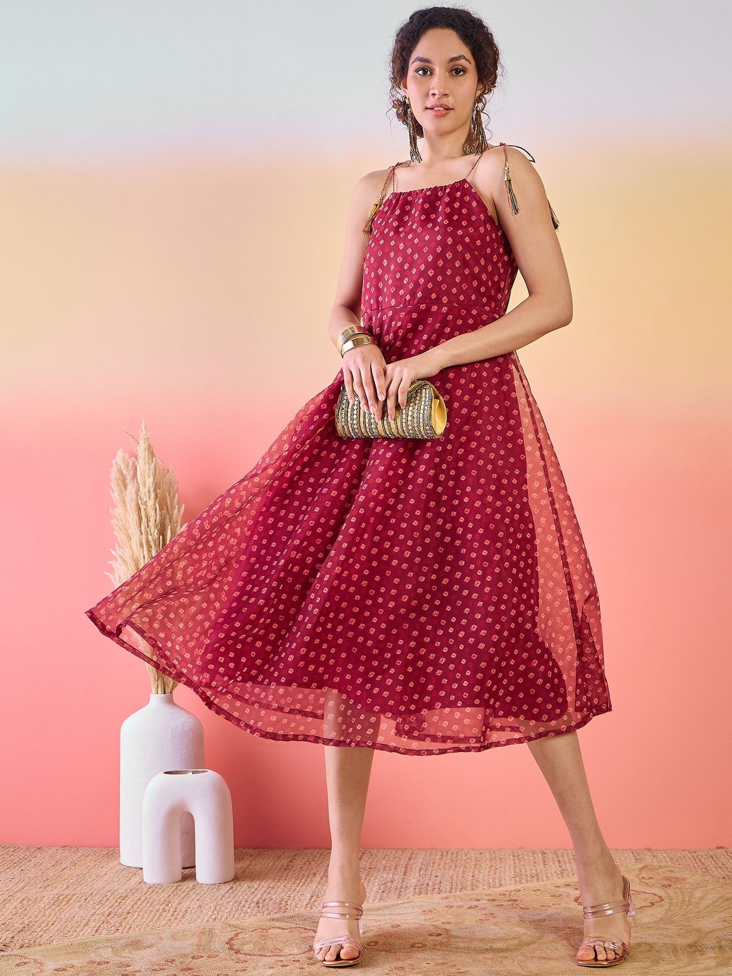 Maroon Bandhani Print Shift Dress - Elganza