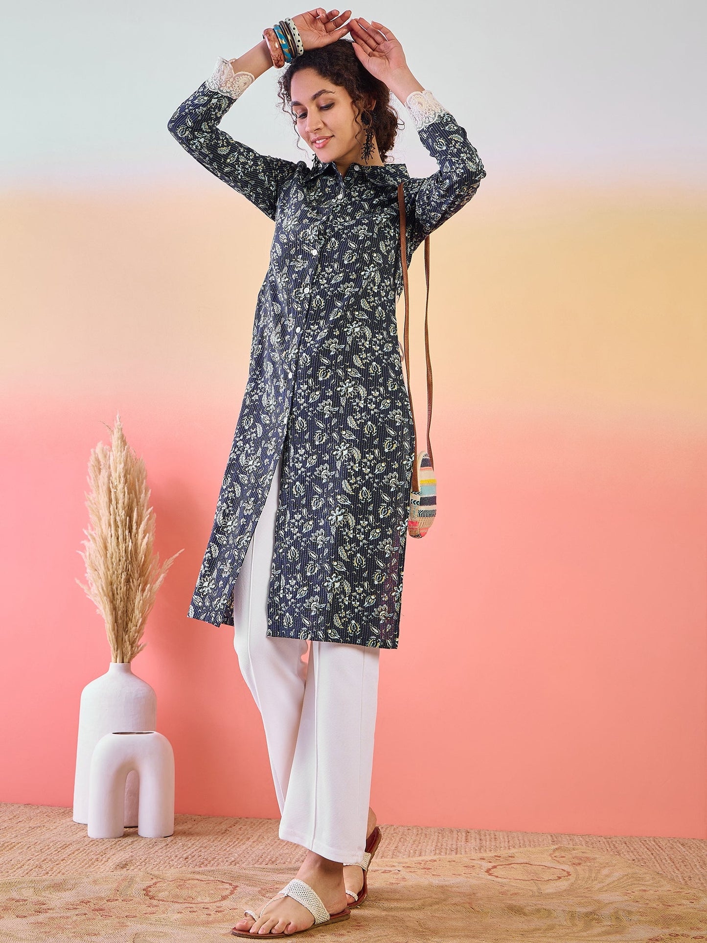 Navy Blue Cropped Kurta with Collar - Elganza